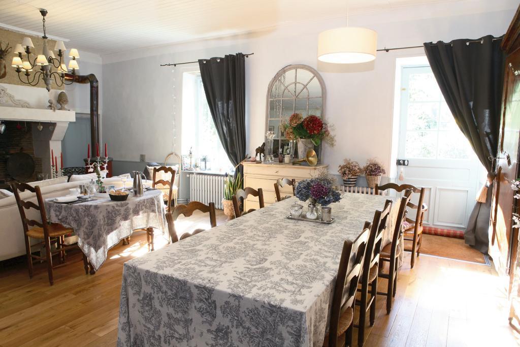 La Gentilhommiere Bed and Breakfast Chantepie Buitenkant foto